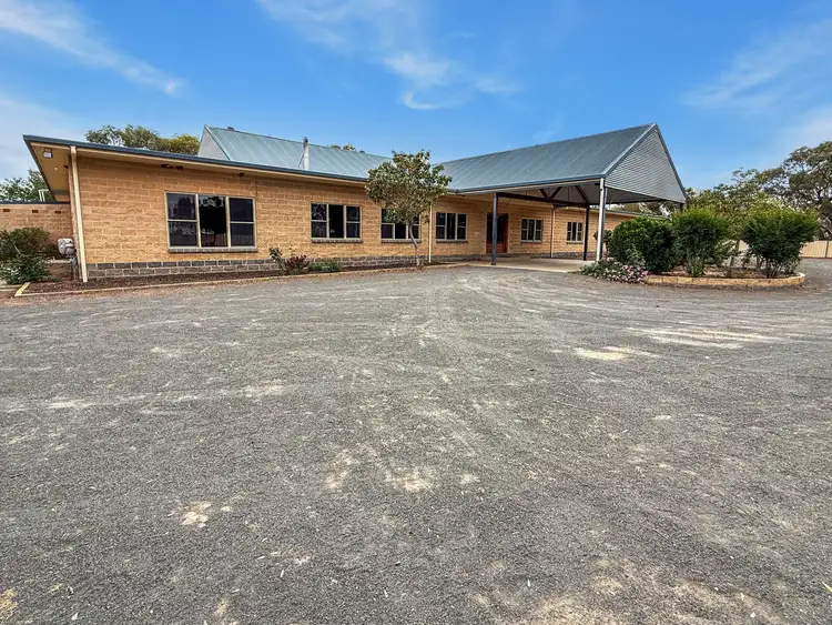 125 LONNIE ROAD, Leeton NSW 2705