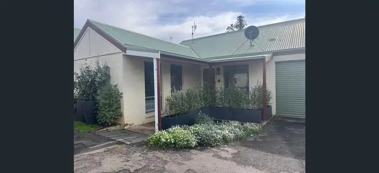 2/35 Villiers Street, Port Fairy VIC 3284