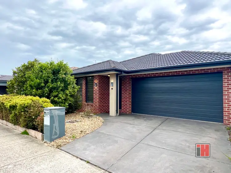 19 Wilkiea Crescent