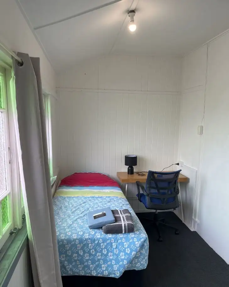 4/11 Scott Street, Red Hill QLD 4059