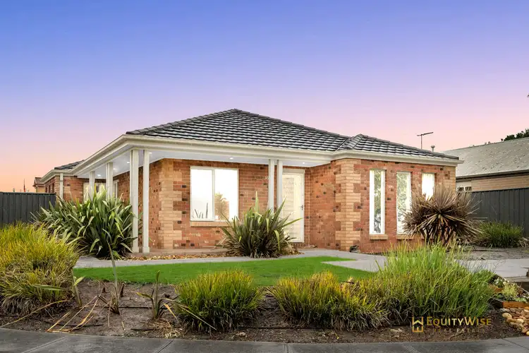 36 Eppalock Drive, Manor Lakes VIC 3024