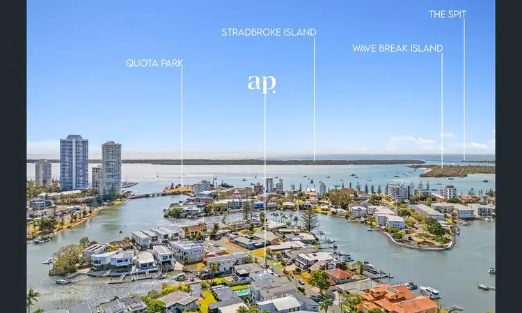 15 Margaroola Avenue, Biggera Waters QLD 4216