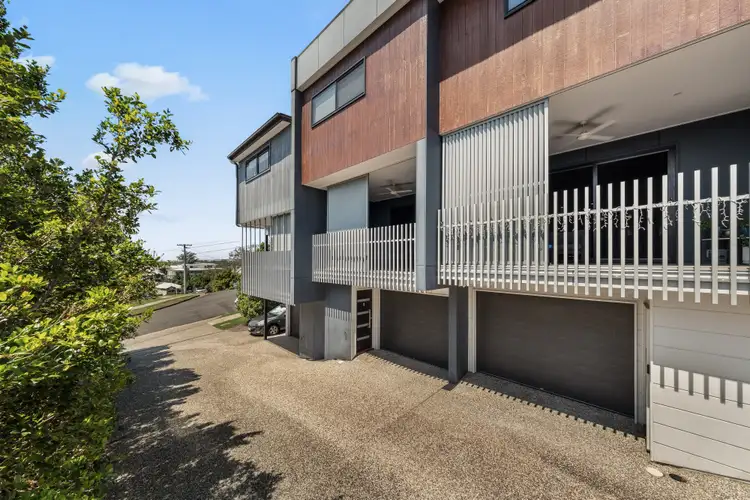 2/25 Horsington Street, Morningside QLD 4170