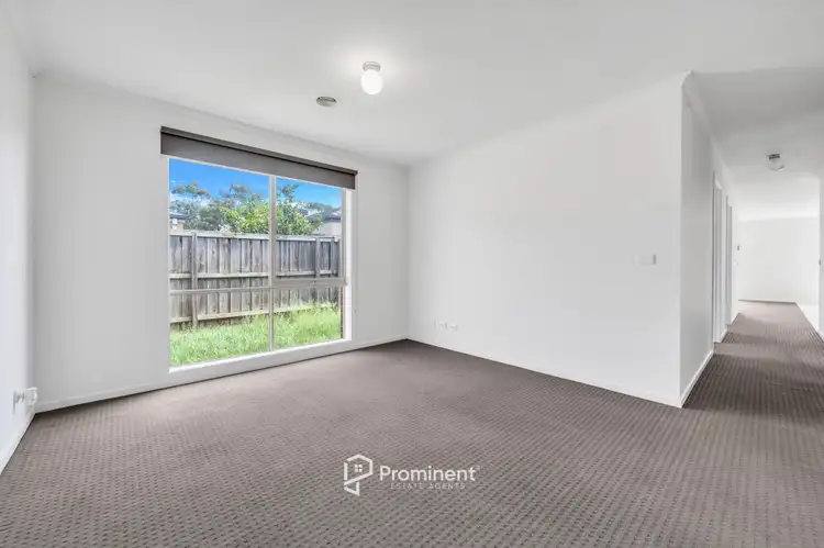 Fifth view of Homely house listing, 6 Forelle Way, Cranbourne VIC 3977