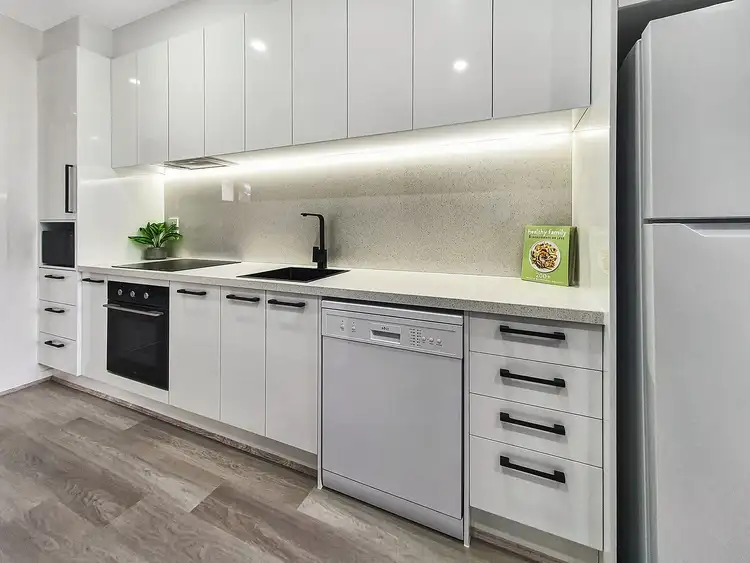 Second view of Homely townhouse listing, 5/845 Plenty Road, Reservoir VIC 3073