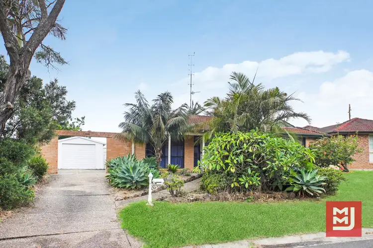 9 Warati Place, Oak Flats NSW 2529