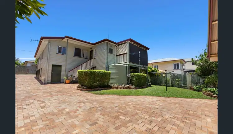 18 Western Avenue, Chermside QLD 4032