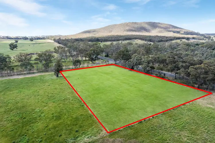 5 Farley Road, Heathcote VIC 3523