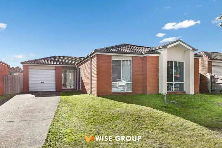 8 Karoonda Way, Hampton Park VIC 3976