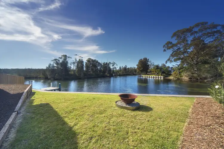 8/23 Jacobs Drive, Sussex Inlet NSW 2540