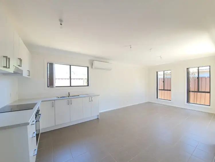 87A Captain Cook Drive, Willmot NSW 2770