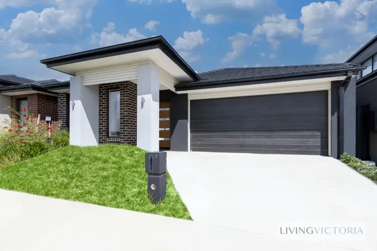 7 Benson Drive, Werribee VIC 3030