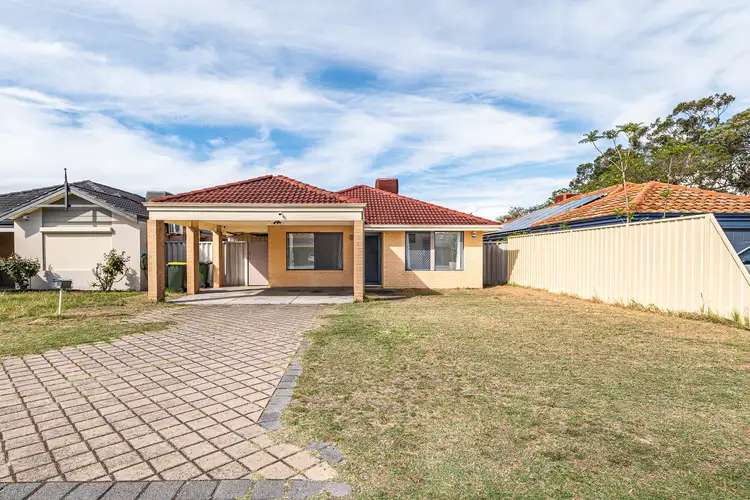 5 Holton Way, Cannington WA 6107
