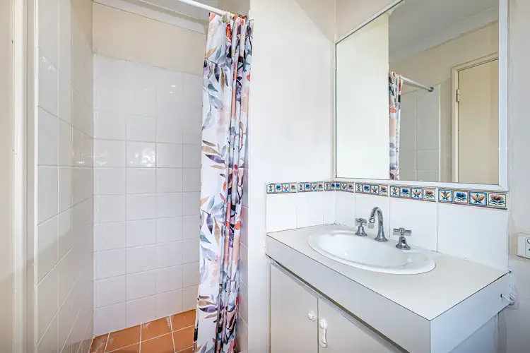 Fifth view of Homely house listing, 5 Holton Way, Cannington WA 6107