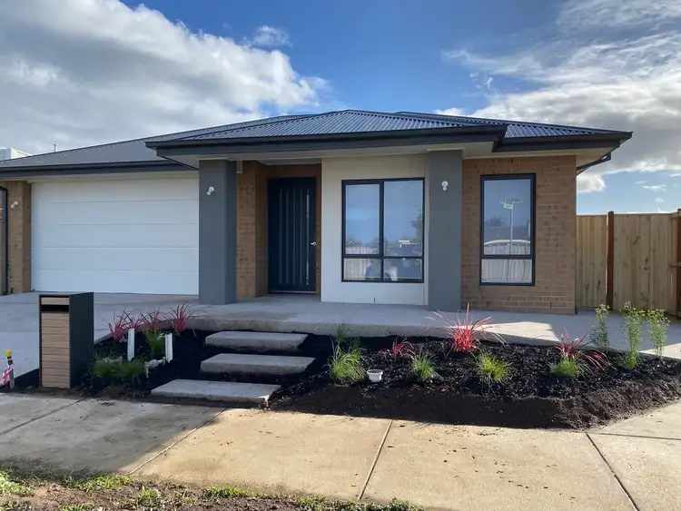 63 Compass Way, Mount Duneed VIC 3217