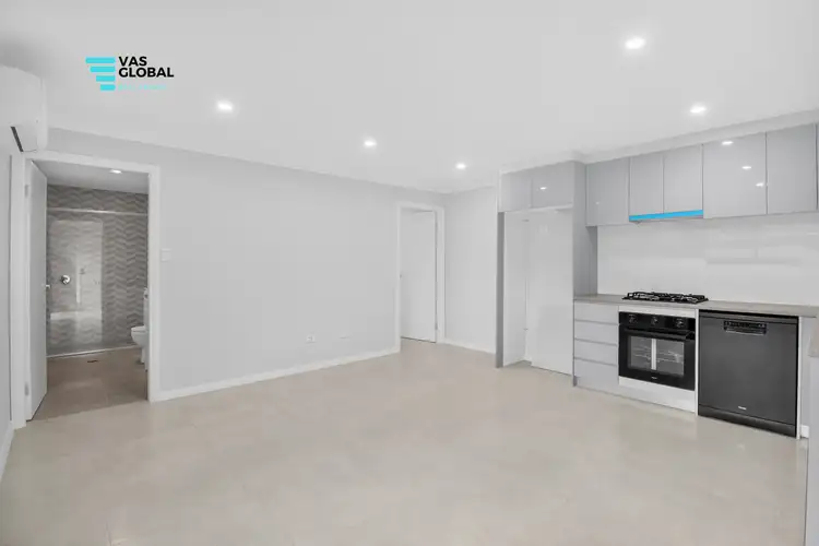 37A Keesing Crescent, Blackett NSW 2770