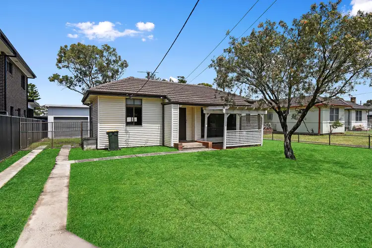19 Koonawarra Street, Villawood NSW 2163