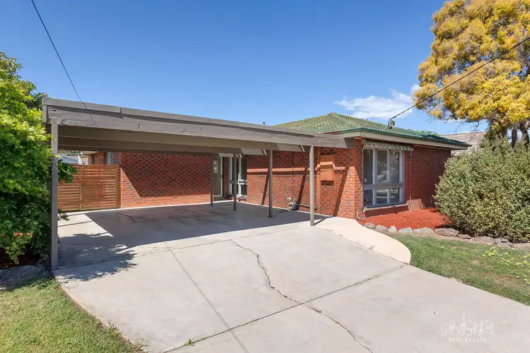 4 FERN AVENUE, Wodonga VIC 3690