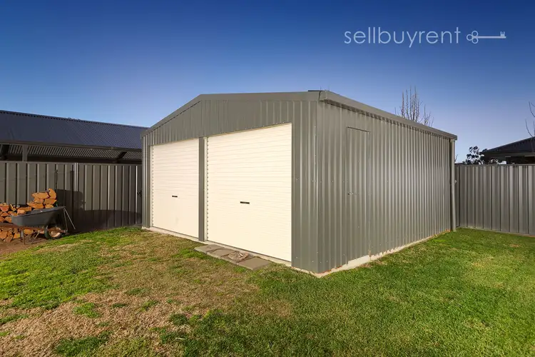 Second view of Homely house listing, 84 CUTHBERT STREET, Killara VIC 3691