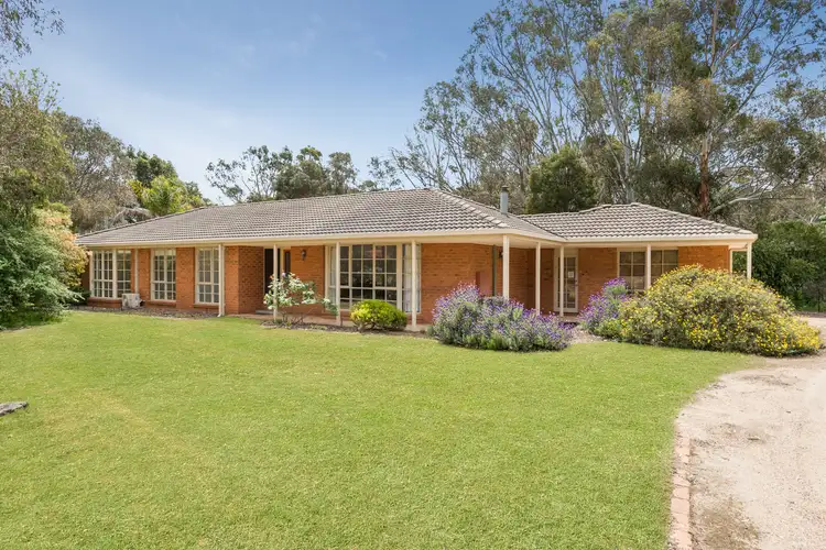 4 Shakespere Street, Heathcote VIC 3523