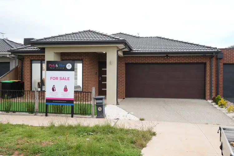 13 Azalea Way, Rockbank VIC 3335