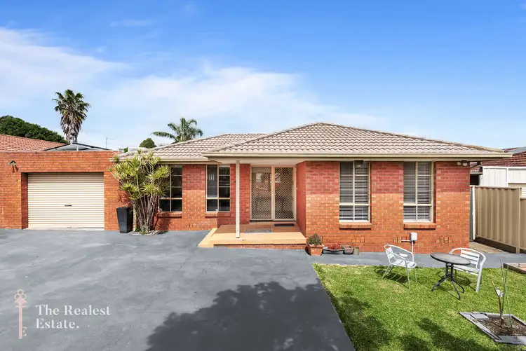 72 Garden Grove Drive, Mill Park VIC 3082