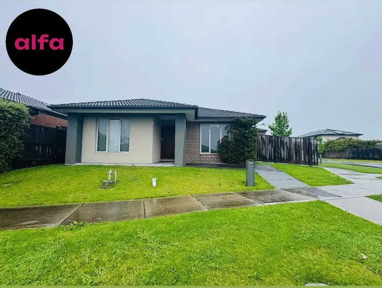 25 Parkgate Drive, Clyde North VIC 3978
