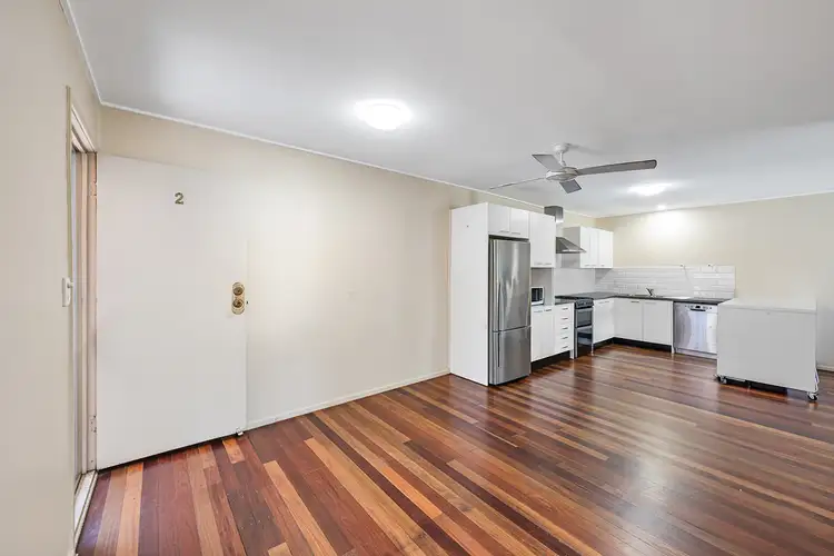 Fourth view of Homely apartment listing, 2/162 Juliette Street, Greenslopes QLD 4120