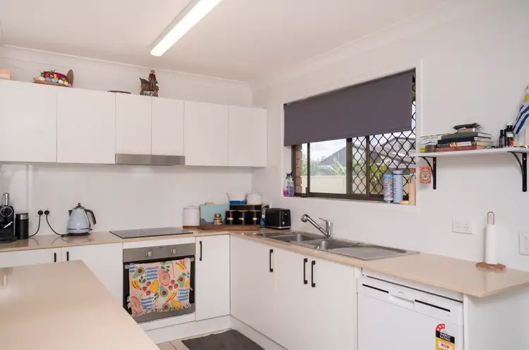 Fifth view of Homely house listing, 6 Guyra Close, Mount Warren Park QLD 4207