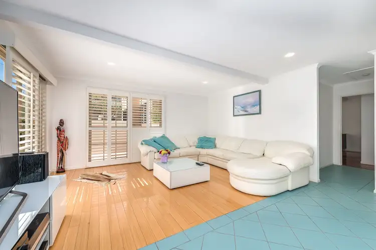 Fourth view of Homely semi-detached listing, 1/6 Francis Street, Mermaid Beach QLD 4218
