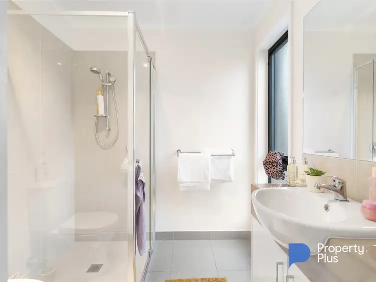 Sixth view of Homely house listing, 27 Elvey Drive, Kangaroo Flat VIC 3555