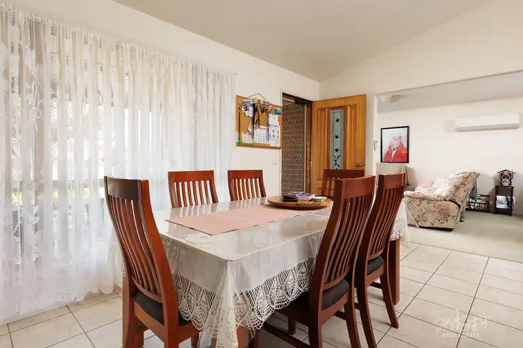 Sixth view of Homely house listing, 11 CLIFFORD COURT, Wodonga VIC 3690