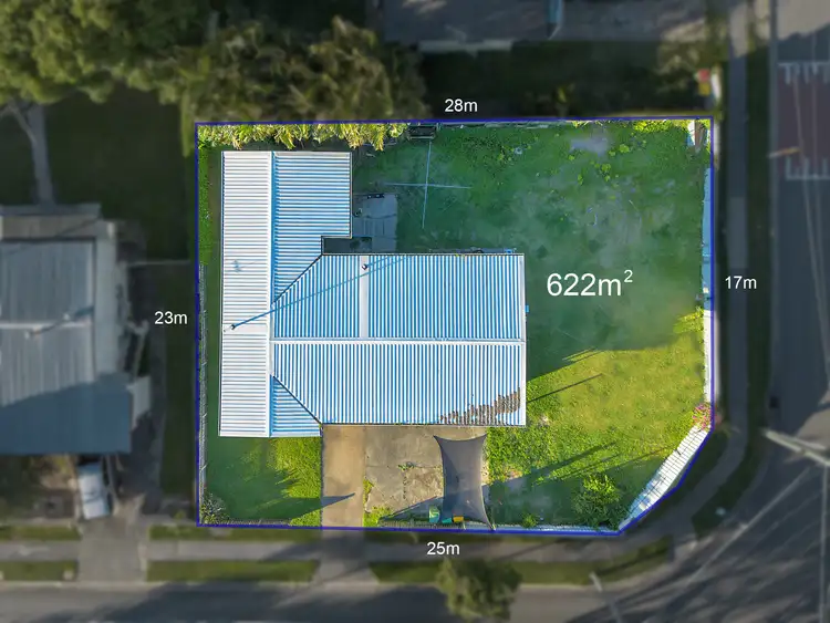 11 Elm Avenue, Woodridge QLD 4114