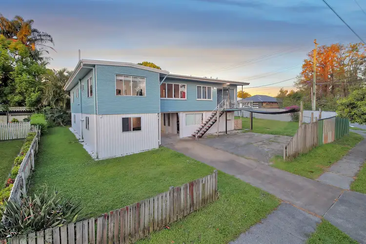 11 Elm Avenue, Woodridge QLD 4114