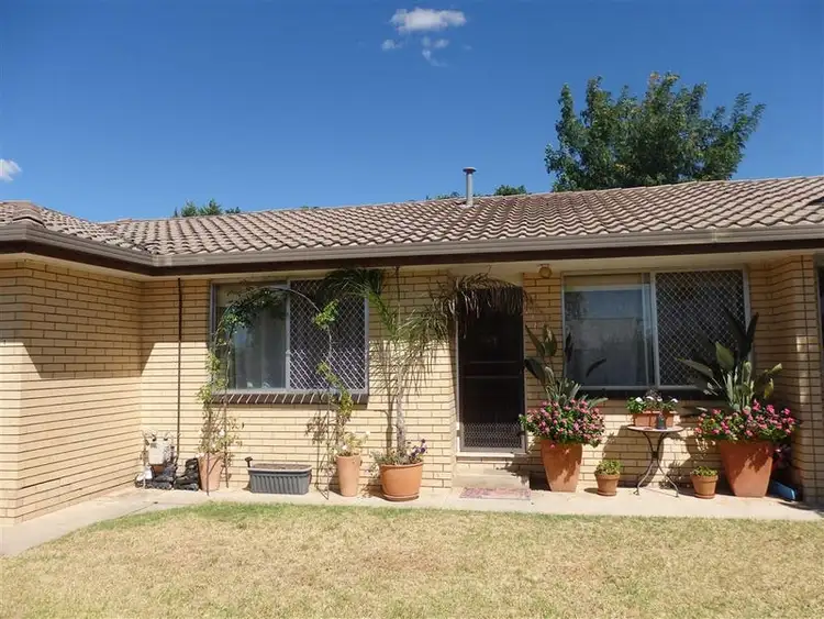 Third view of Homely unit listing, 2/17A Schubert Crescent, Wodonga VIC 3690