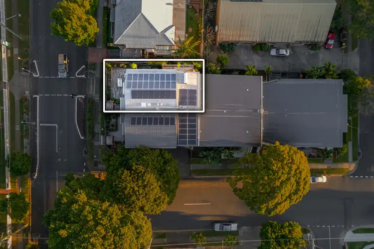 2/6 Sixth Avenue, Sandgate QLD 4017