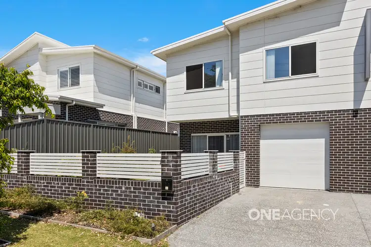 2A Mailey Place, Lake Illawarra NSW 2528