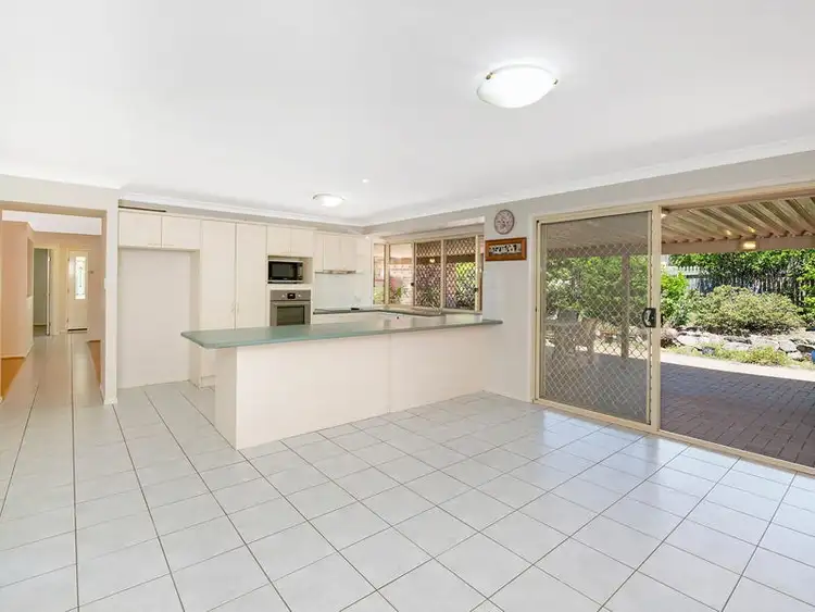 Second view of Homely house listing, 11 Utah Place, Parkinson QLD 4115