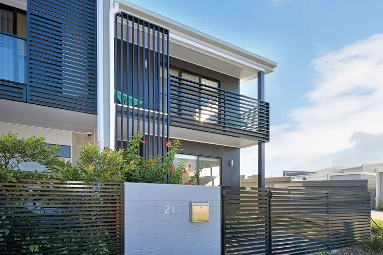 21 Dorothy Street, Baringa QLD 4551