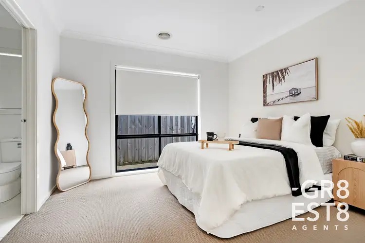 14 Panama Road, Cranbourne West VIC 3977