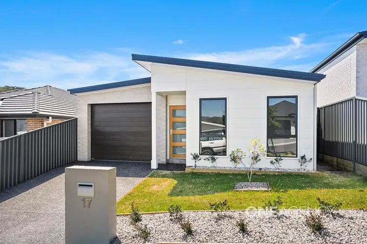 17 Cambewarra Drive, Tullimbar NSW 2527