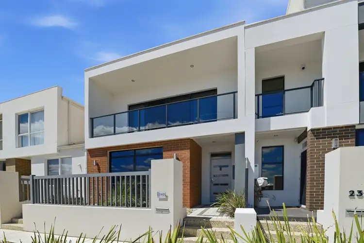 240 Leeuwin Boulevard, Bushmead WA 6055