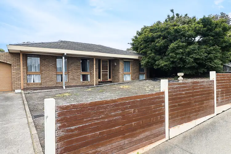 15 Carnarvon Drive, Grovedale VIC 3216