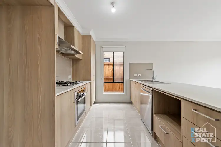 Fourth view of Homely house listing, 7 Newmarket Street, Cranbourne East VIC 3977