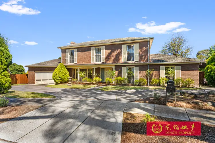 6 Garden Court, Wheelers Hill VIC 3150