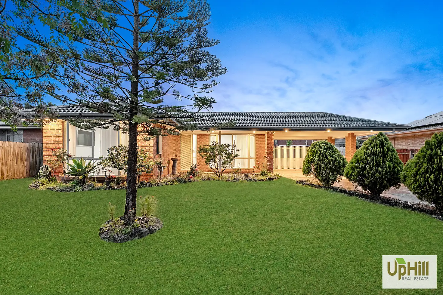 Main view of Homely house listing, 27 Thomas Place, Pakenham VIC 3810