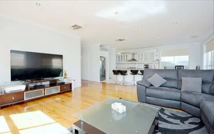 Fourth view of Homely house listing, 3 Hawthorn Lane, Craigieburn VIC 3064