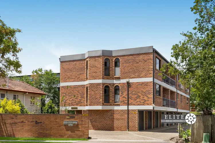 Second view of Homely unit listing, 2/237 Sir Fred Schonell Drive, St Lucia QLD 4067