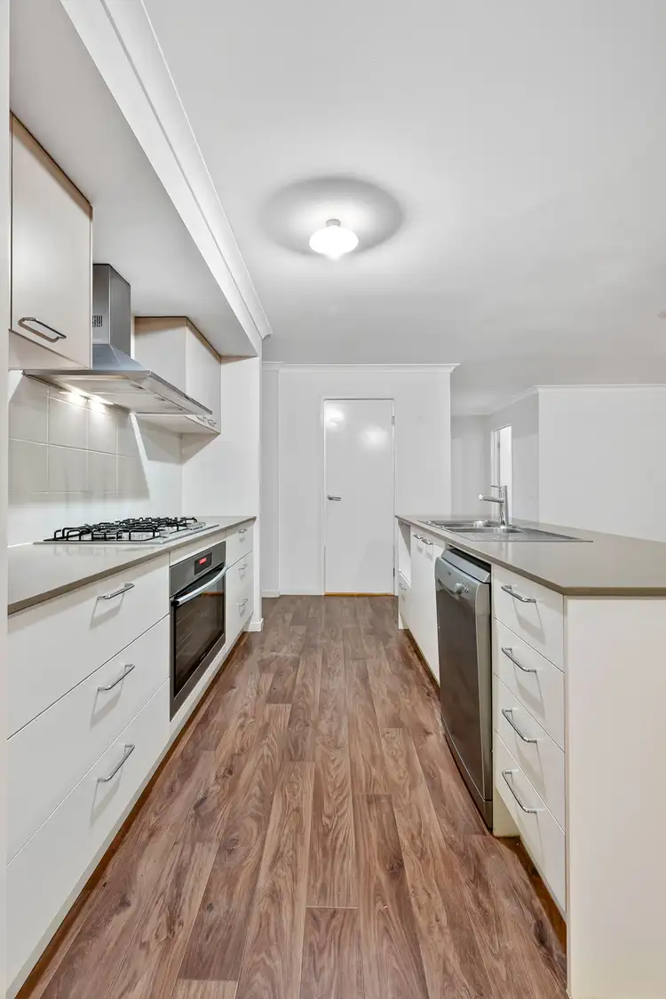 9 Daybreak Avenue, Armstrong Creek VIC 3217