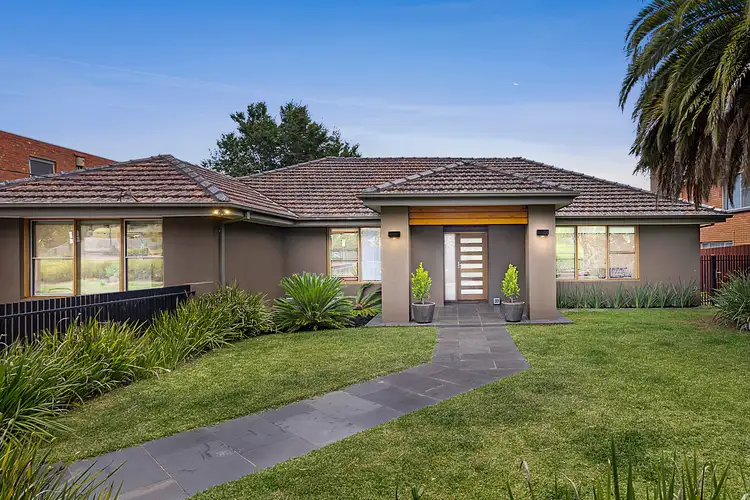 37 Viewpoint Avenue, Glen Waverley VIC 3150